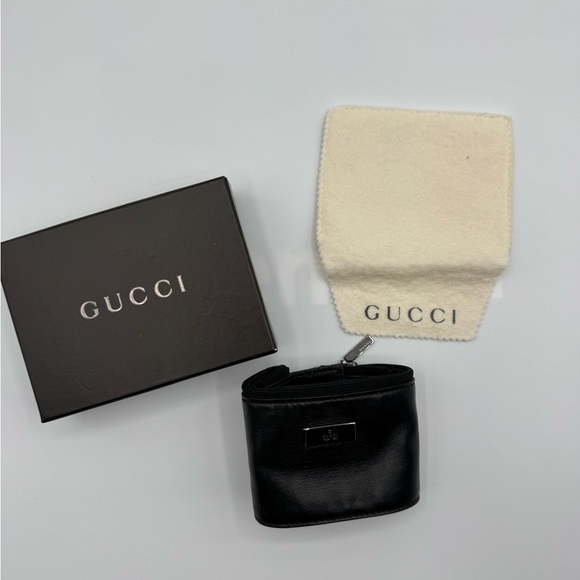 Gucci Black Leather Bracelet with Pouch | Very Good Condition - Picture 3 of 11
